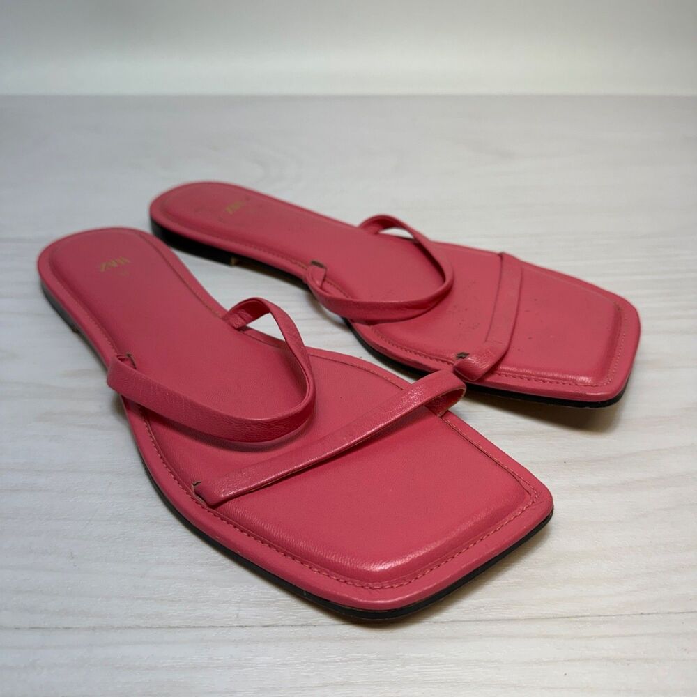 Zara‎ Flat Leather Womens Sandals Pink Square Size 38 Casual Slip on - Picture 1 of 8